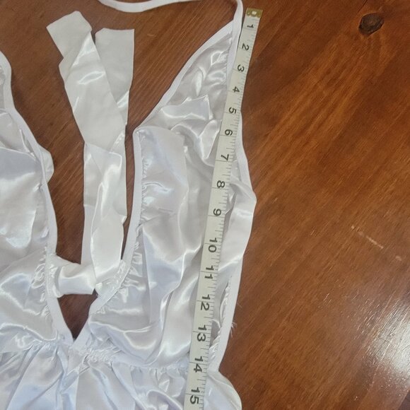Sexy Teddy, White Satin, DeepV Front, Open Back, Trim Eyelash Lace, Belted. - Picture 10 of 14